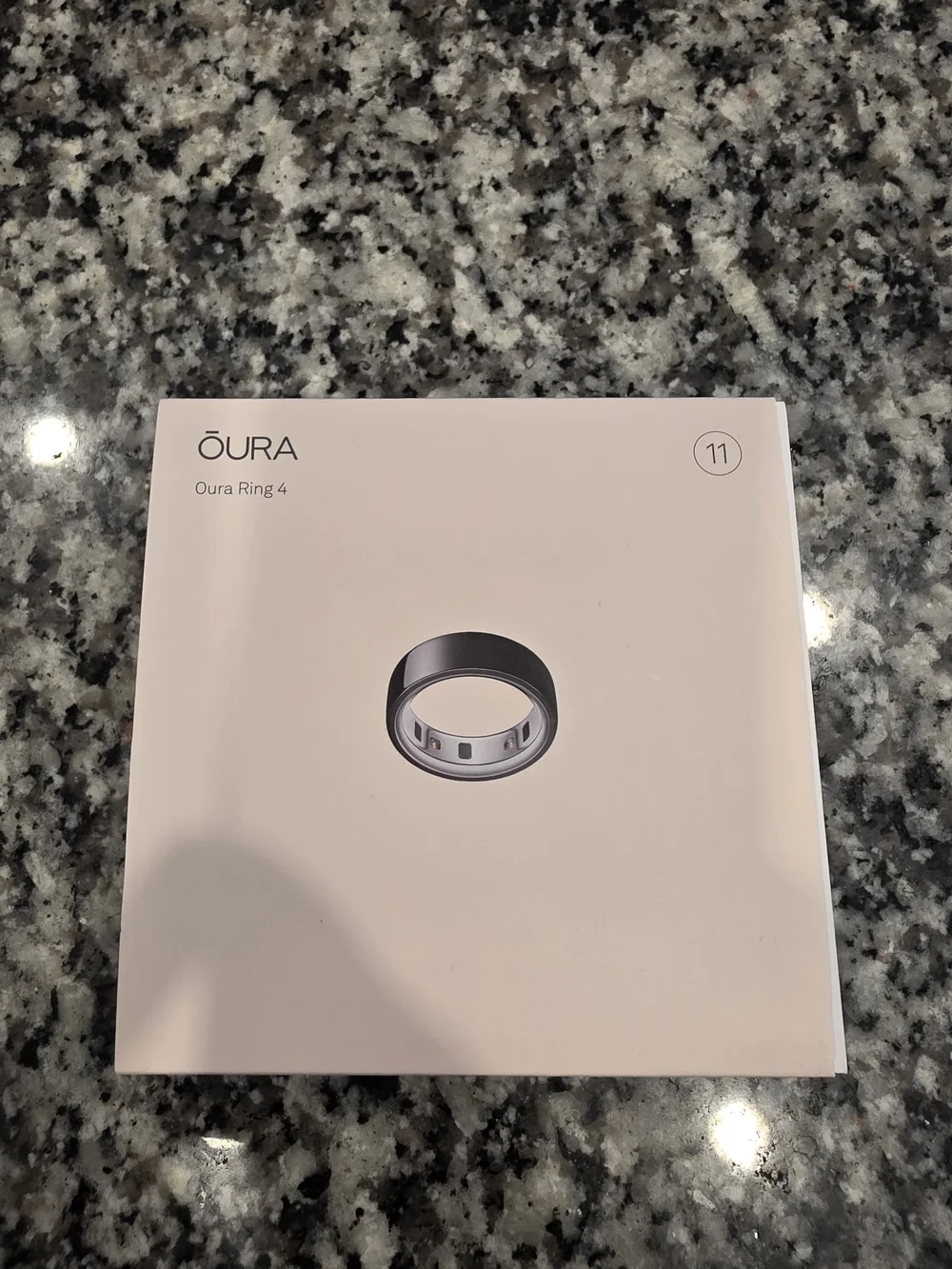 Oura Ring 4 Black and Silver (Size 11)